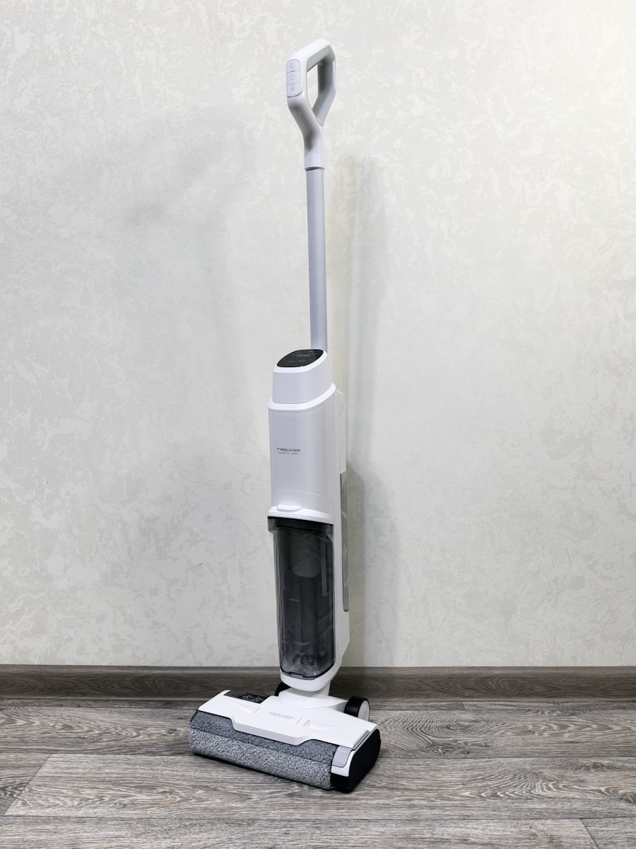 Máquina lavadora de pisos, limpieza de pisos de oficina en Pucón